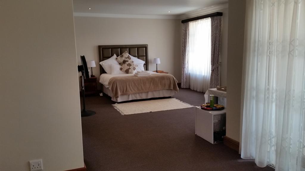 6 On Acacia Bed & Breakfast Johannesburg Room photo